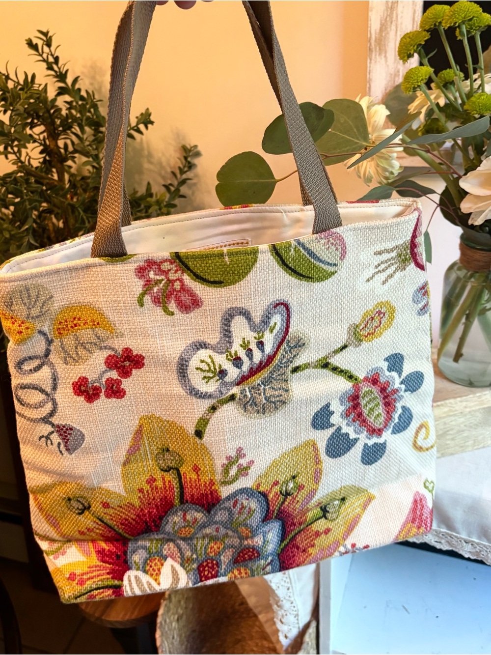 Opulent Handbag Luxury Reclaimed Basket-weave Canvas Jacobean Inspired Print